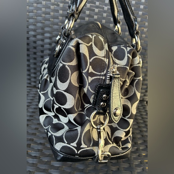 COACH BAG,Coach Black and Gray Signature Satchel - Picture 5 of 15